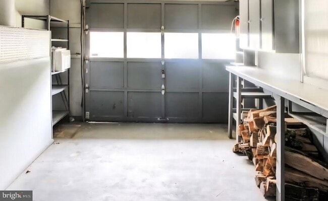 Building Photo - 96 Garner Ave