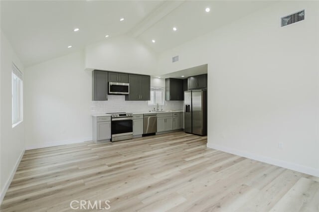 Building Photo - 516 South St