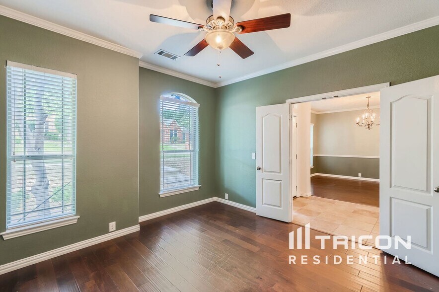 Building Photo - 8698 Fisher Dr