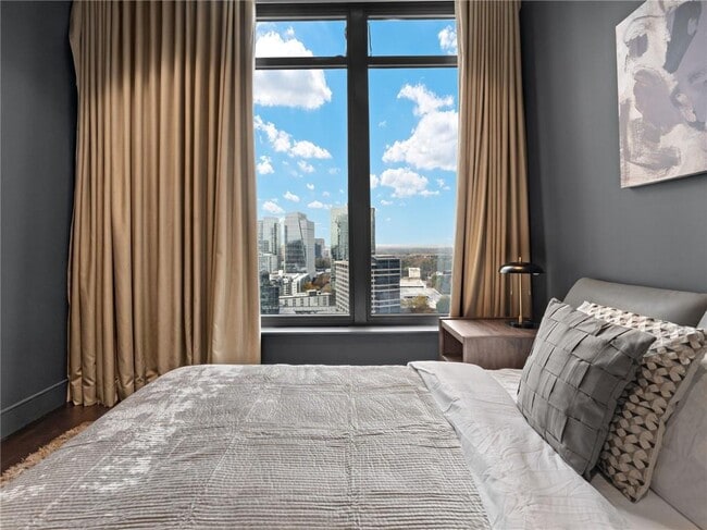 Building Photo - 3376 Peachtree Rd NE