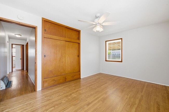 Building Photo - Recently Refreshed 3 Bedroom 1 Bath home in Old Town Orange