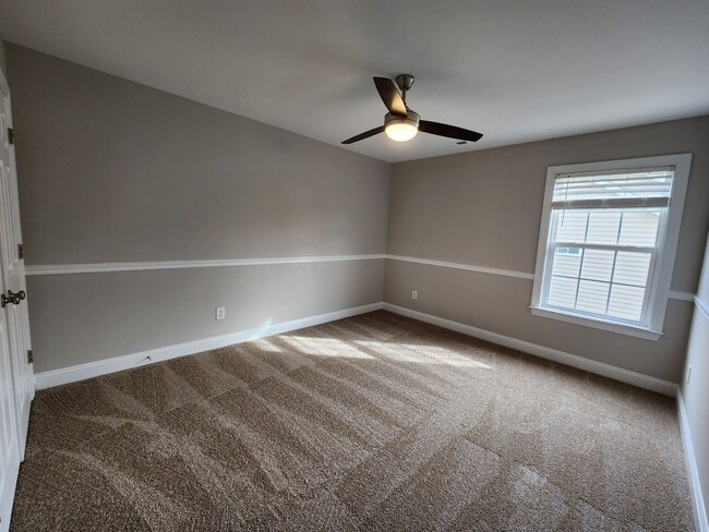 Building Photo - Charleston Style Home In Matthews