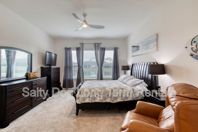 Building Photo - 394 Aquamarine Wy