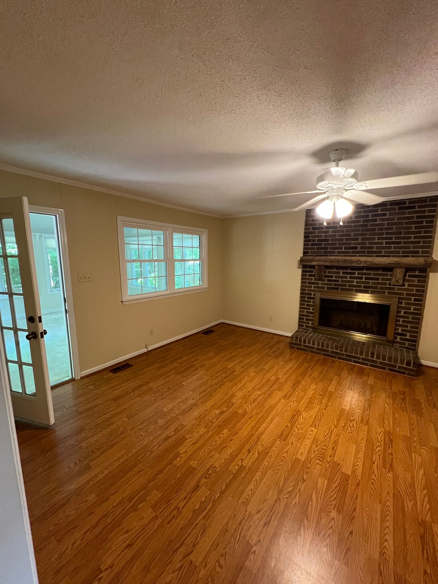 Building Photo - 4905 Heritage Dr
