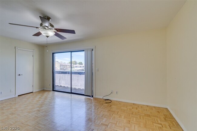 Building Photo - 3318 China Dr