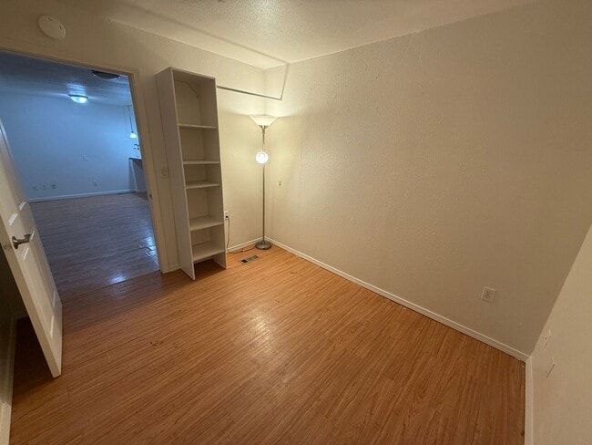 Building Photo - 3 bedroom Home for Rent -Located off Hyder and 14th