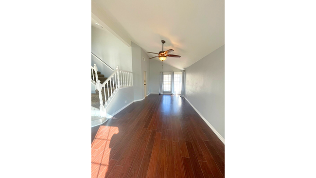 Building Photo - Temecula Pool Home - 4 Bed | 2.5 Bath
