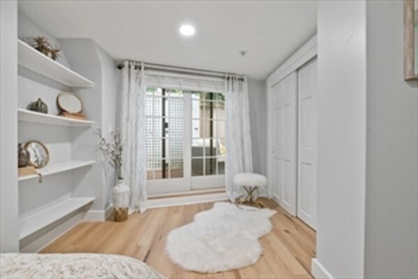 Building Photo - 1 Mount Vernon Sq