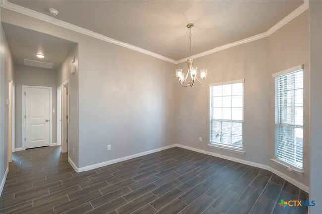 Building Photo - 8402 Platinum Dr