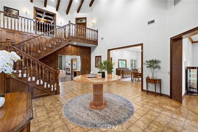 Building Photo - 533 E Sierra Madre Ave