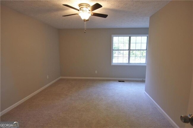 Building Photo - 2257 Turtle Club Dr NE