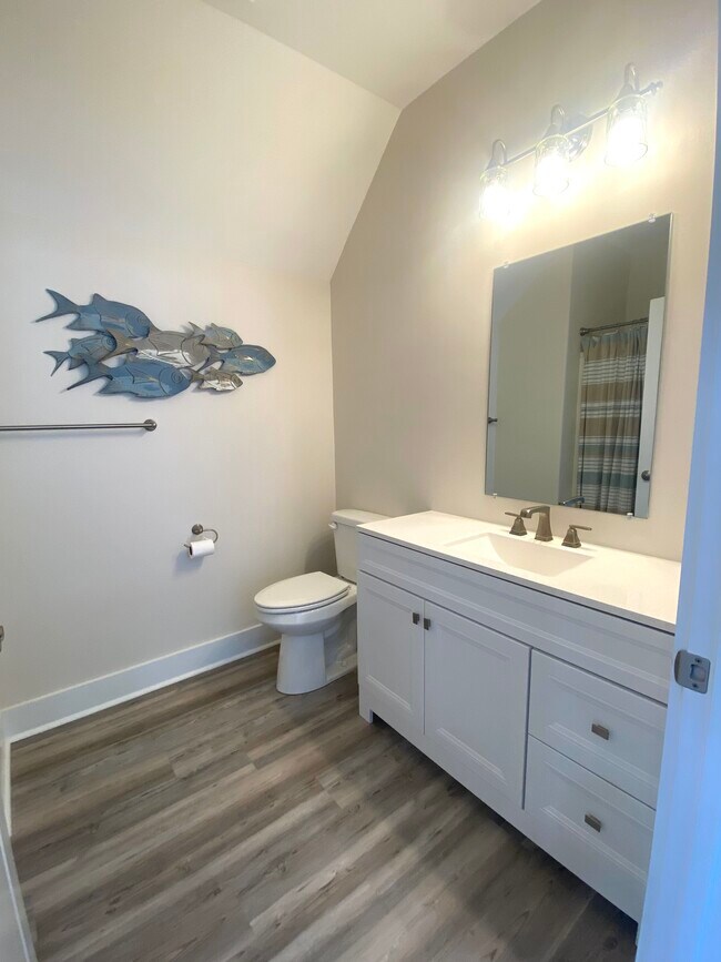 Building Photo - 137 Marblehead Dr