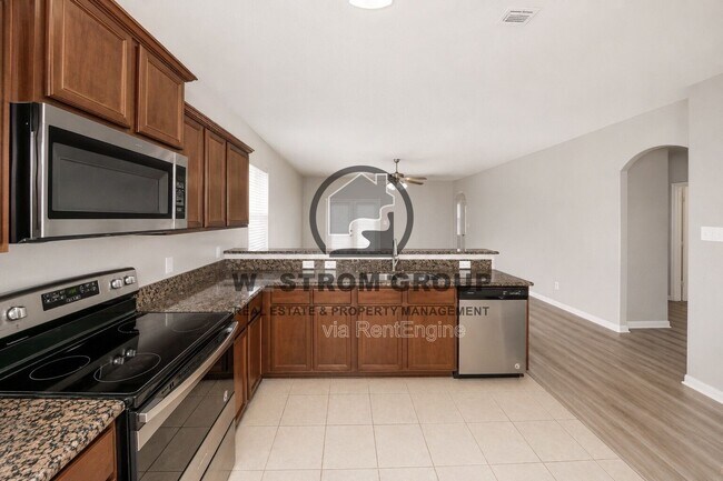 Building Photo - 12645 Forest Lawn Rd