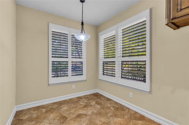 Building Photo - 4709 Bayview Dr