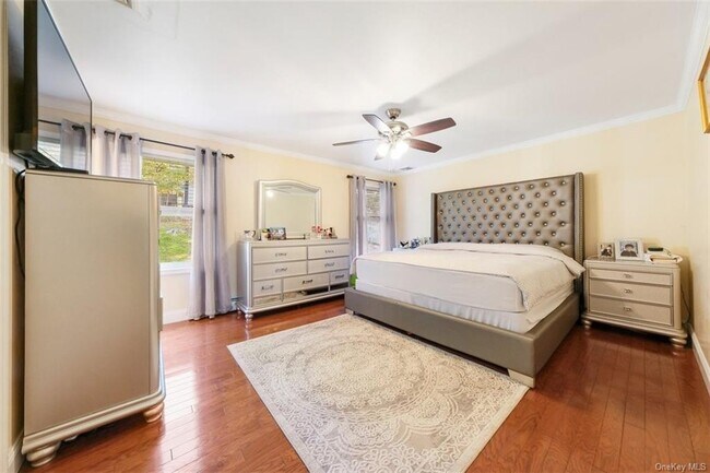 Building Photo - 7 Ohio Dr