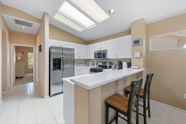 Building Photo - 78975 Champagne Ln