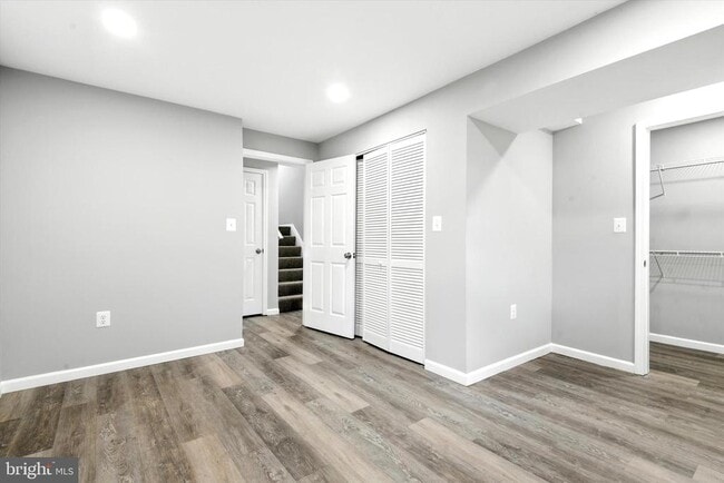 Building Photo - 1061 Berkley Dr