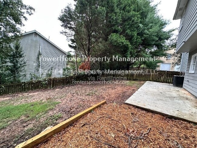 Building Photo - 979 Sugar Crossing Ln