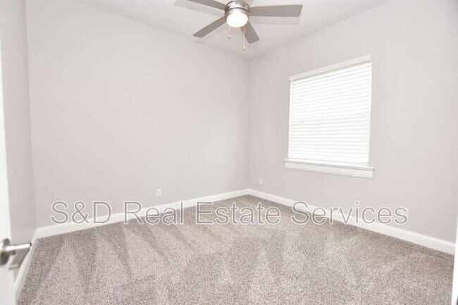 Building Photo - 3544 Lakeside Heritage Dr