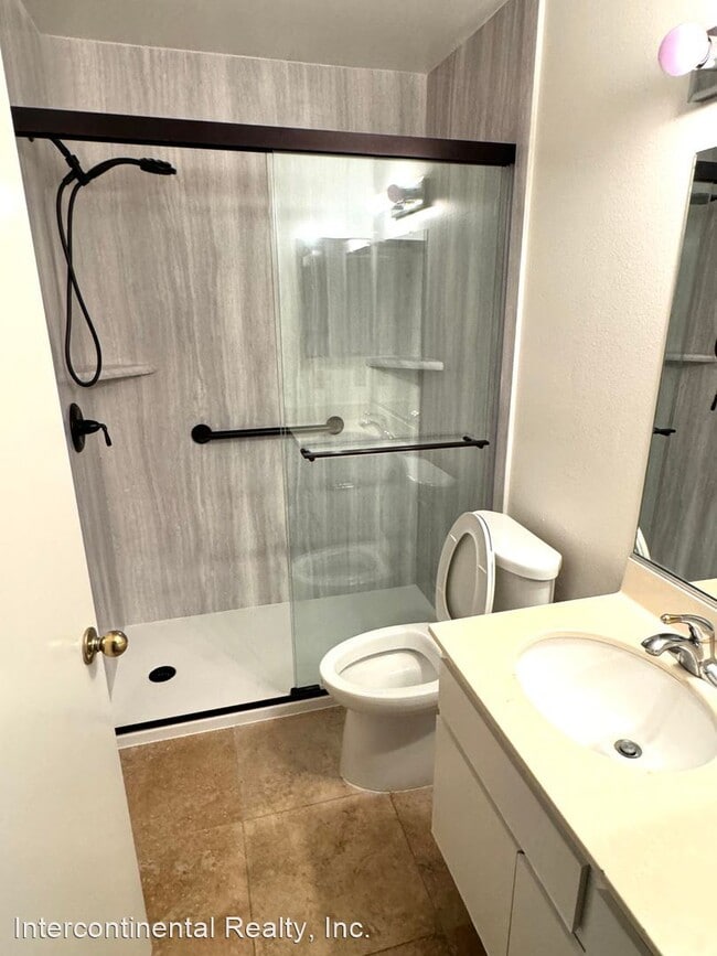 Building Photo - 2 br, 2 bath House - 771 Seneca St. D43