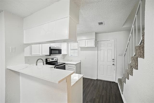 Building Photo - 2273 Aspen Dr