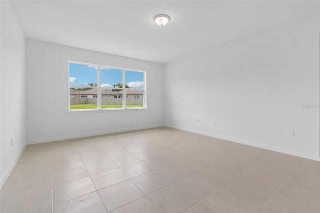 Building Photo - 11243 Sycamore Glen Loop