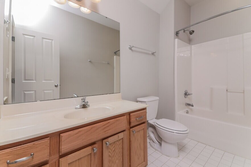 Building Photo - 852 Stroud Cir