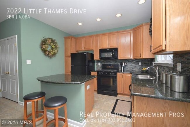 Building Photo - 7022 Little Thames Drive