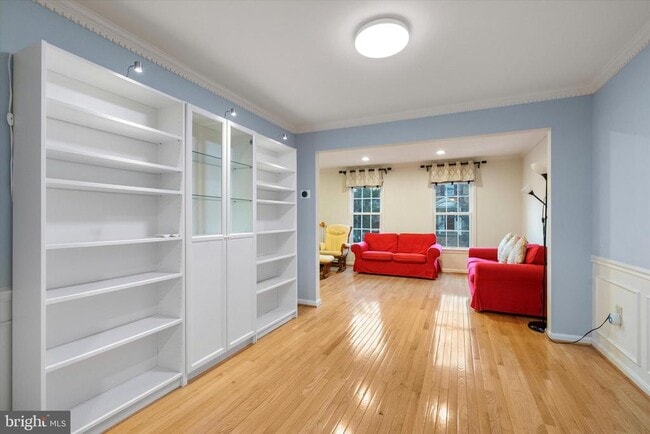 Building Photo - 2048 Pieris Ct