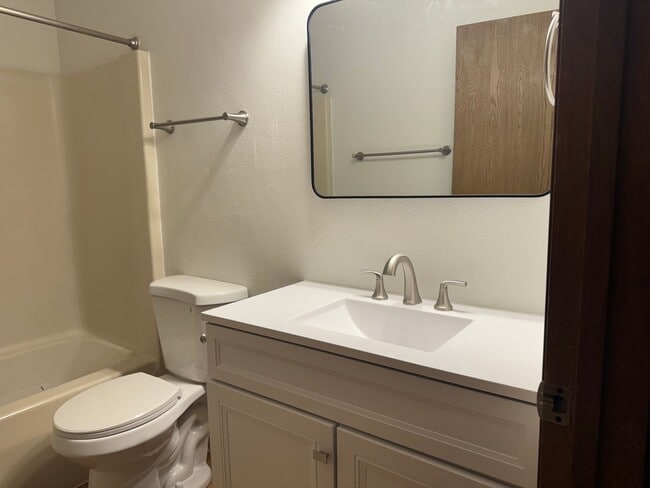 Interior Photo - 65 Sunfish Ct