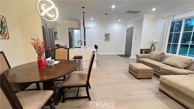 Building Photo - 2830 E California Blvd