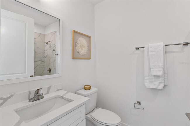 Building Photo - 758 Highland Ave