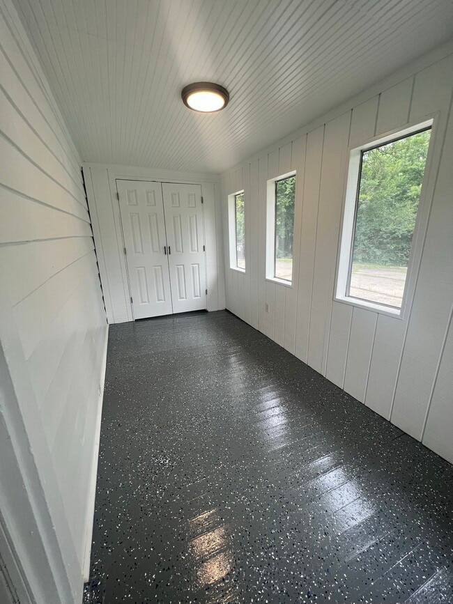 Building Photo - Single Family House in Kettering