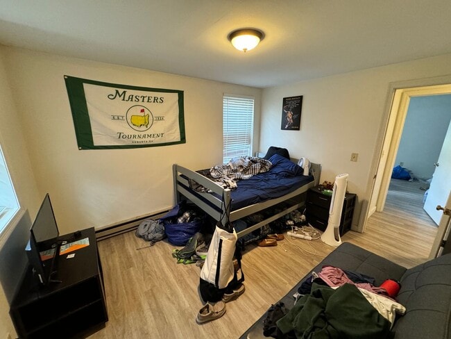 Building Photo - 310 Belchertown Rd