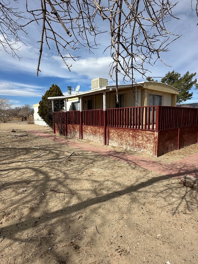 Building Photo - Newly Remodeled