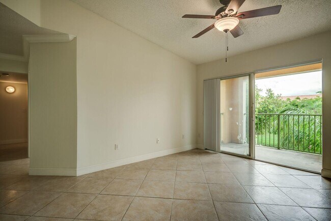 Building Photo - 103 Yacht Club Way