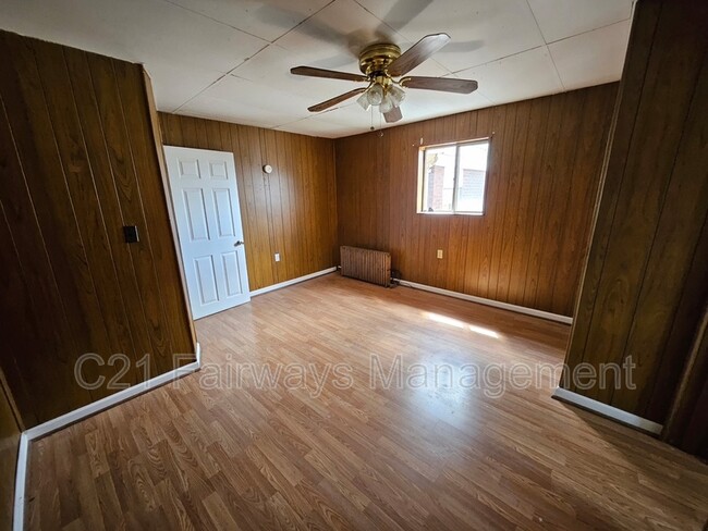 Building Photo - 620 Carothers Ave