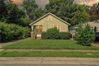 Building Photo - 7483 Hughart St