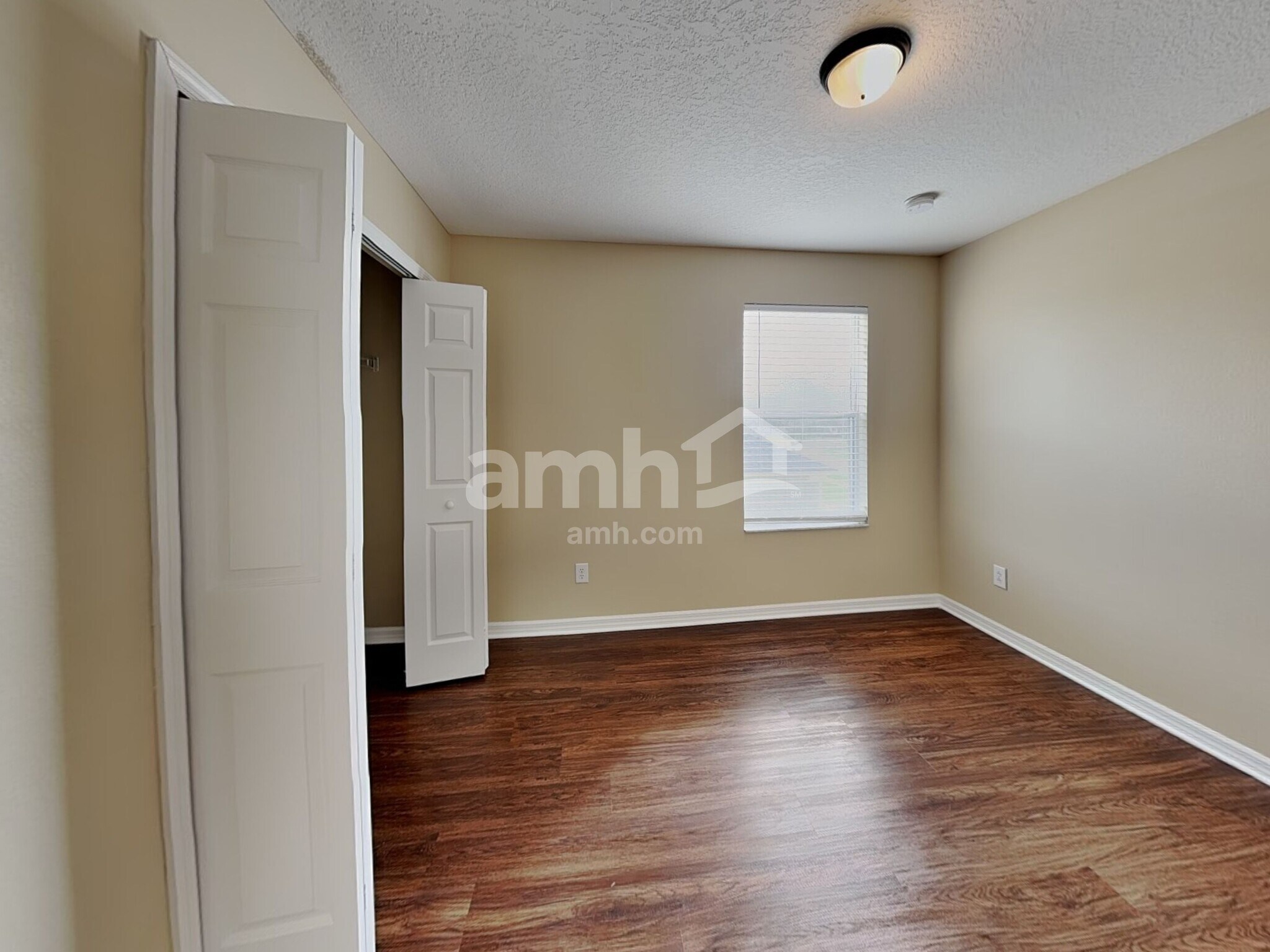 Building Photo - 1419 Hunterman Ln