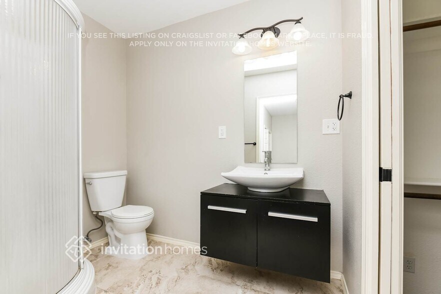 Building Photo - 202 Case St