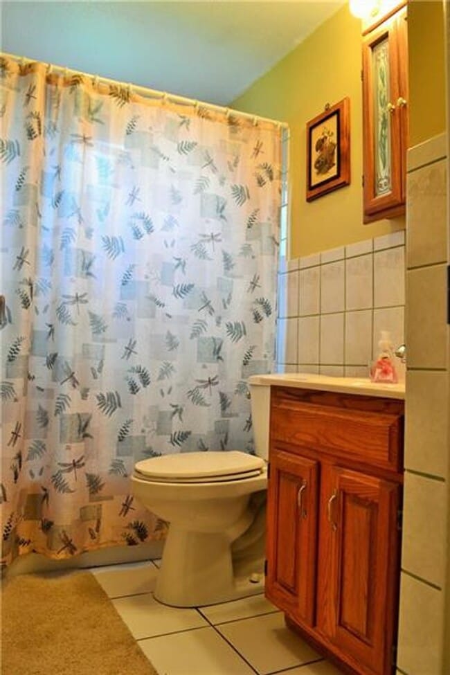 Building Photo - 5Bed | 2bath Home in West Mifflin, PA