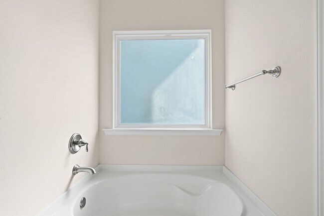 Building Photo - 4805 Stellata Ln