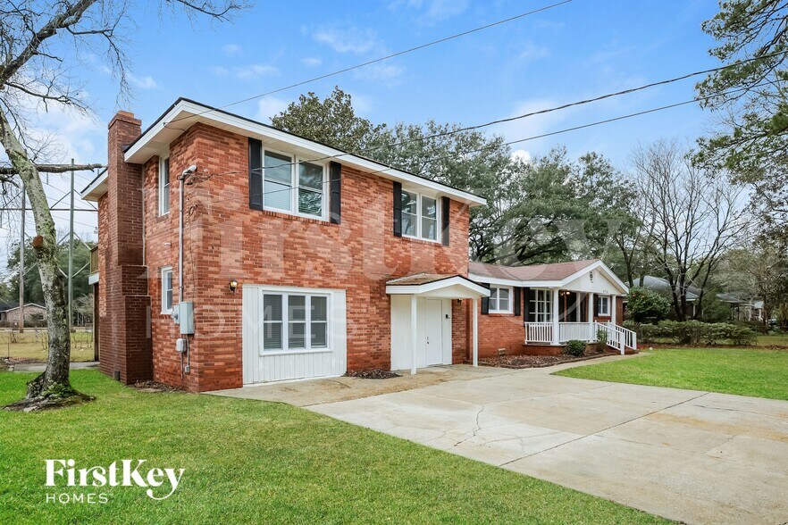 Building Photo - 4715 Glenn St