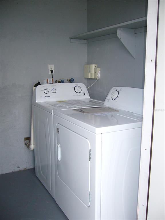 Building Photo - 8274 Bumford Ave