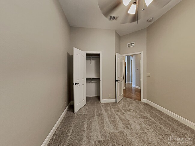 Building Photo - 1125 Ponderosa Drive