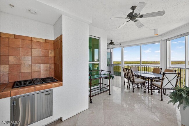 Building Photo - 285 Grande Way