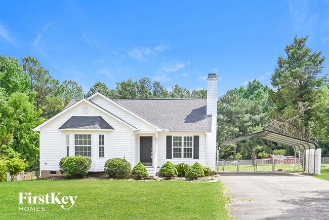 Primary Photo - 105 Amber Ln
