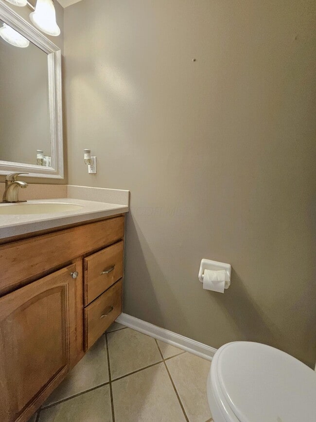 Building Photo - 5429 Bluebell Ct