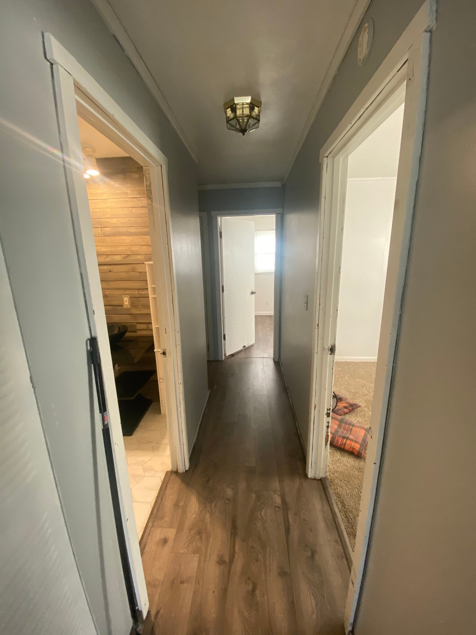 Building Photo - 1133 Beverly Ct