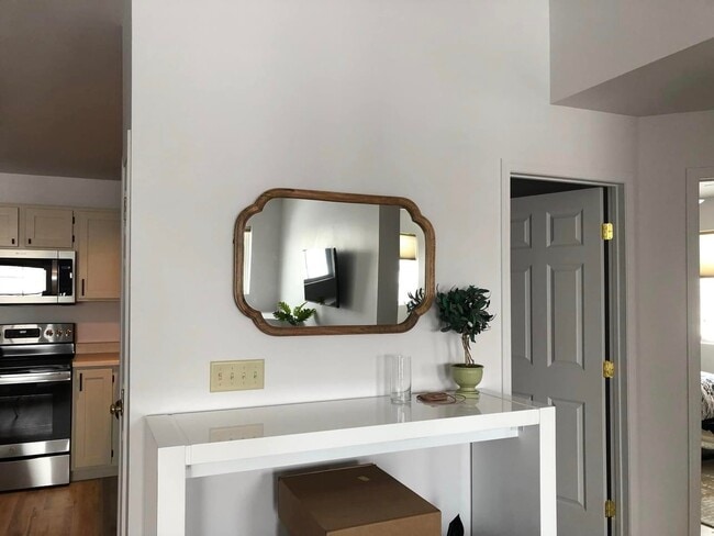 Building Photo - 3505 Fallon St